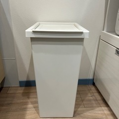 【取引決定】IKEA 42ℓゴミ箱　【引き取り限定】