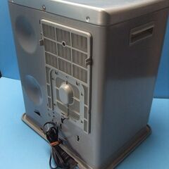 H138　トヨトミ　石油ファンヒーター　5.0L　3.19KW　 主に６～１０畳　 型番LC-32Bの画像