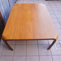 天童木工(TENDO)のロングセラー商品、乾三郎の稀少なチーク材 座