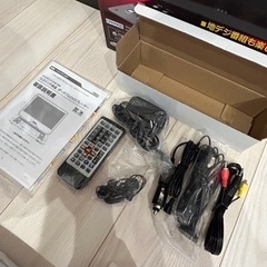 13.3インチ液晶 フルセグ搭載ポータブルDVDプレイヤーの画像