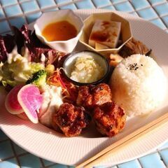 カフェ＆ショップチルアウト　自然食とカフェ