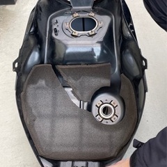 CBR1100XX FI用ガソリンタンクの画像