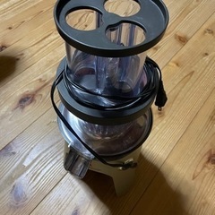 ティファールのジューサーです