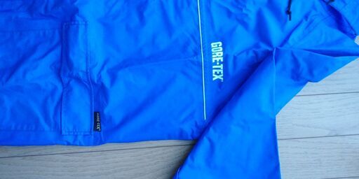 ゴアテックス作業用雨具（未使用品）