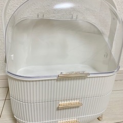 コスメボックスの画像