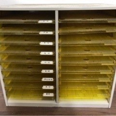 書類棚　オフィス棚　【取り引き中】