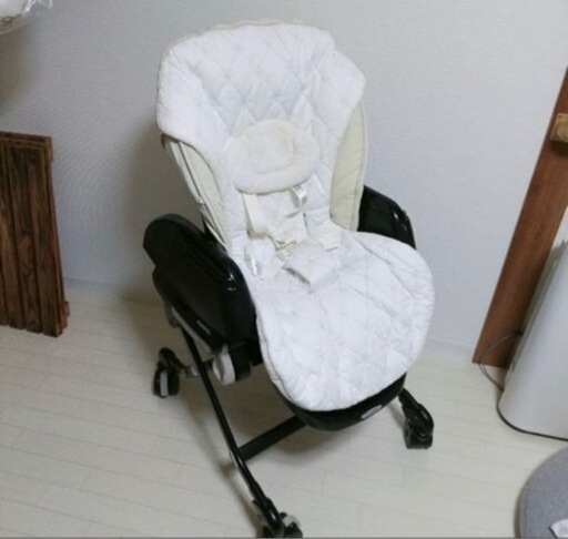 電動ハイローチェア　Combi フェアレット　ラグジュア