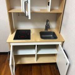 IKEA  キッチン  DUKTIGの画像