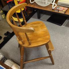 木製子供スタンドの画像