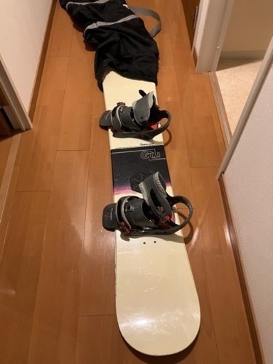 男性スノボ　ビンディングはバートン