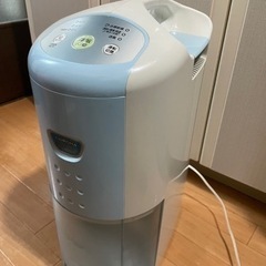コロナ除湿機　2015年製の画像
