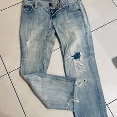 ダメージデニム