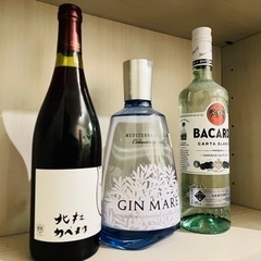 赤ワイン、ジン、ラム