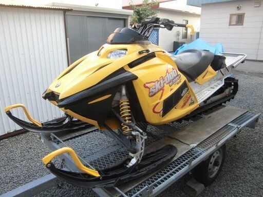ＳＫＩ　ＤＯＯ　８００　ＲＥＶ　ＲＯＴＡＸ　スノーモービル