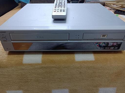 シャープDVDビデオレコーダーDV-RW100