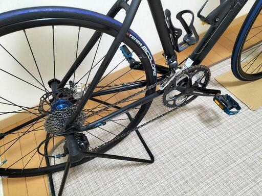 TREK ロードバイク ディスクブレーキ マットブラック SORA
ソラ サイズ49 トレック 完成車