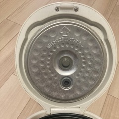 タイガー炊飯器　3合の画像