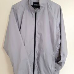 ユニクロ　ブルゾン　M　男女兼用サイズ