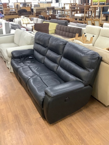 電動リクライニング　3人掛けソファー　ビリーバー　ヤブレ有　売場展開中！！！