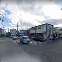敷地内駐車場6～8台付き倉庫事務所・作業場✨🚘希少な物件、先着優...