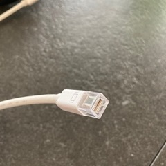 Mini DisplayPort to HDMI 変換ケーブルの画像