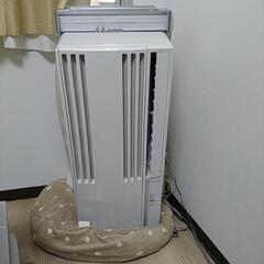 窓取り付けエアコン　冷房のみ