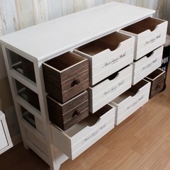 アンティークチェスト　4段　木製　完成品　ヴィンテージ　距離が近ければ配達も可能ですの画像