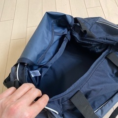 adidasバッグの画像