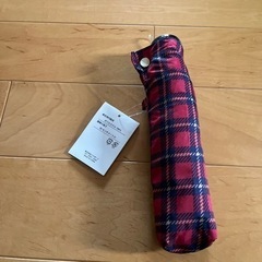 半額以下です！折りたたみ傘　赤チェック　新品、未使用の画像
