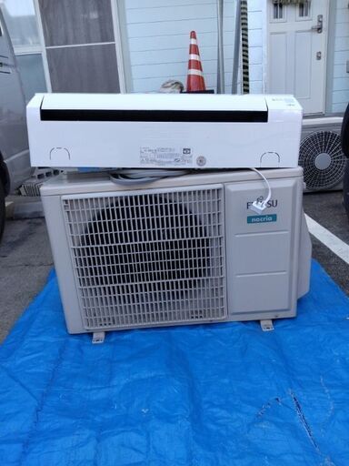 2019年製、14畳用￥19800 富士通AS-B40J-W（100V）整備済　標準取付込み