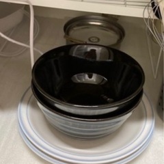 ベルフィーナフライパン、トースターパン、食器類の画像