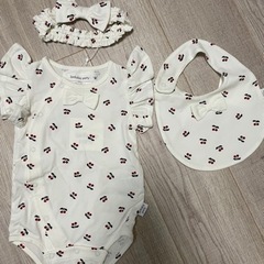 （新品未使用）ベビー服　80 ヘアバンド　スタイセット