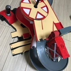 トミカ　手動立体駐車場　フェラーリ