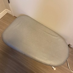 無料　アイロン台