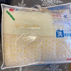 再度値下げ致しました　西川　ベビー布団の画像