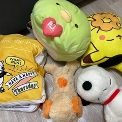 ぬいぐるみたちの画像