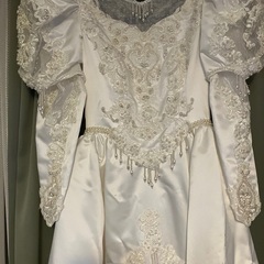 ウエディングドレスの画像