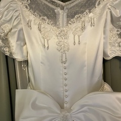 ウエディングドレスの画像