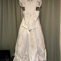 ウエディングドレスの画像