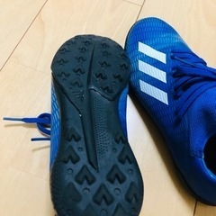 adidas  サッカー用トレーニングシューズ　24.5cmの画像