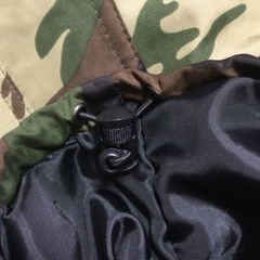 ★早い者勝ちSALE！★Penfield 中綿入り迷彩柄フーデッド パーカーの画像