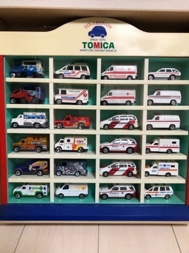 美品　ミニカー　24台　ケース付きNO1