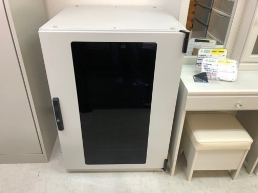 【リサイクルサービス八光　田上店　配達・設置OK】河村産業株式会社　ネットワークラック　ITN 19-7010