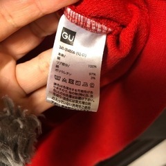 GU メンズXL 赤　半袖パーカーの画像