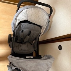 ベビーカー2人乗りの画像