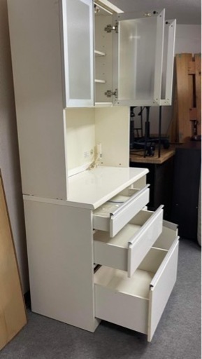 5km以内配送無料　食器棚など