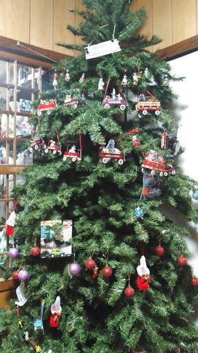 クリスマスツリー　店舗用レベル。来年に！