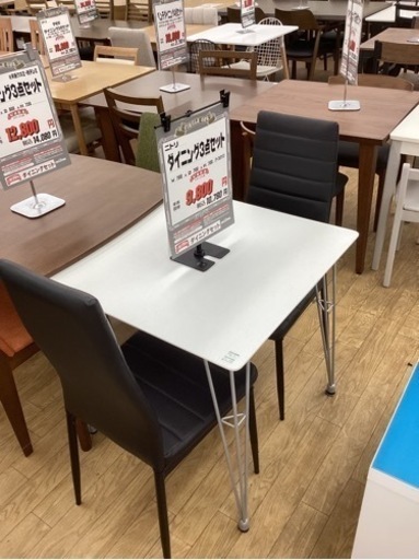 KA-42【新入荷　リサイクル品】ニトリ　ダイニング3点セット　白×黒