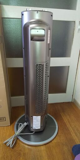 年中使えます★送風機能付き★ファンヒーター★コイズミ★KOIZUMI★KHF-1295T★ホット＆クールプレミアムタワーファン★1台2役★夏は送風、冬は温風で1年中使用できます♪本体、リモコン付き♪