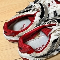 アシックス スパイク 28.0cmの画像